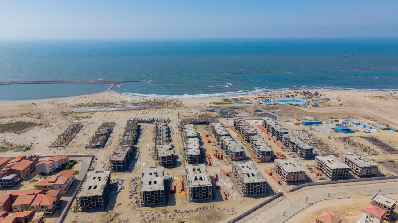 كمبوند دوراي باي رأس البر | بمقدم 2.7 مليون وقسط شهري 138 الف